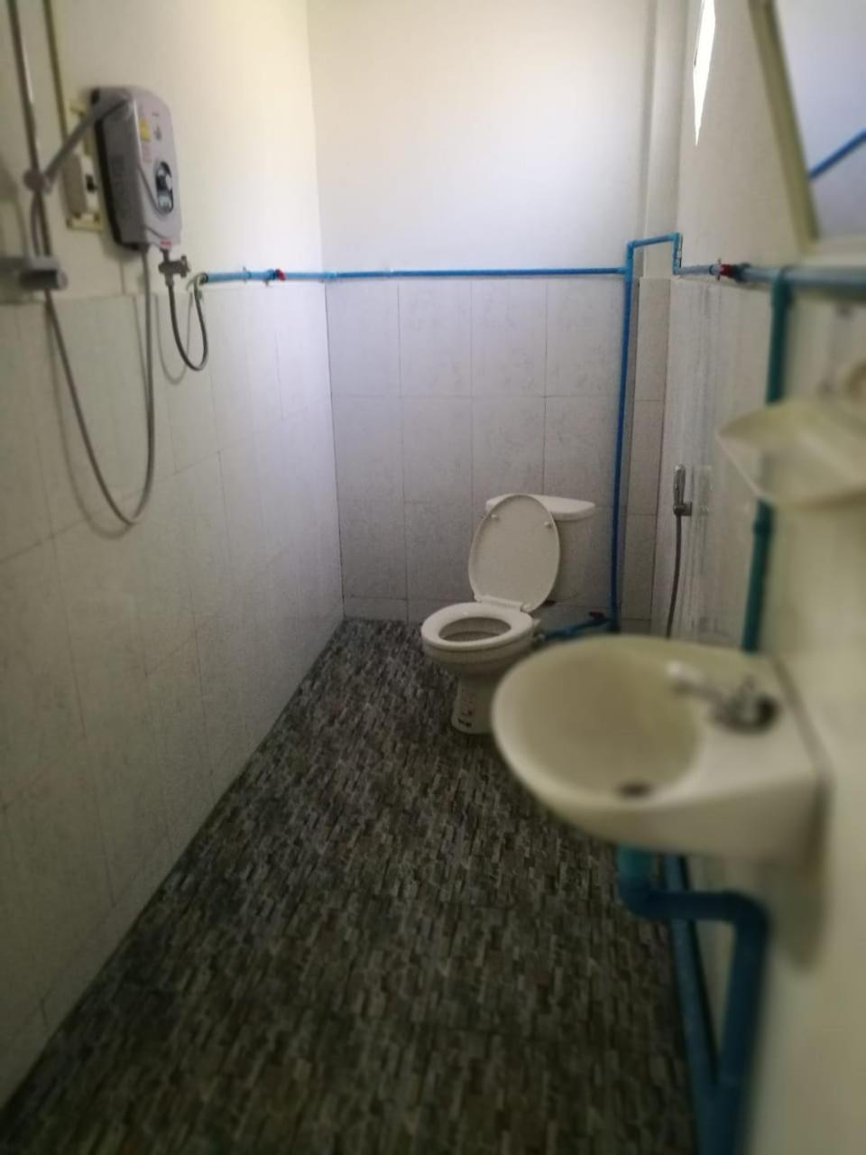 Arthith Guesthouse Nong Khiaw Luaran gambar
